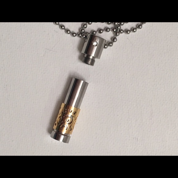 New Necklace Memoriam Pendant Keep Sake - Picture 3 of 6